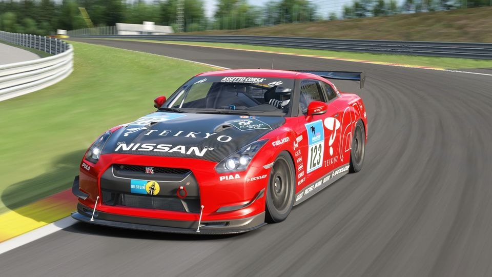 Nissan GT-R R35 CUP