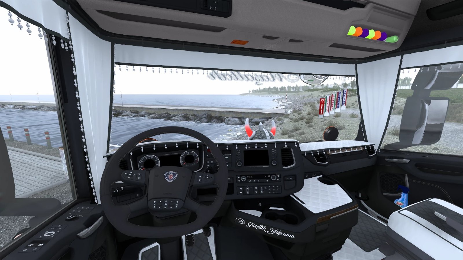 Scania S560 White Dragon screenshot