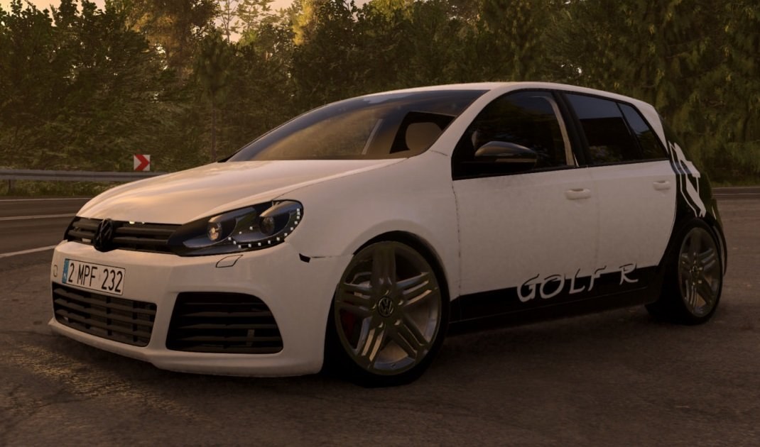 Volkswagen Golf MK6 screenshot